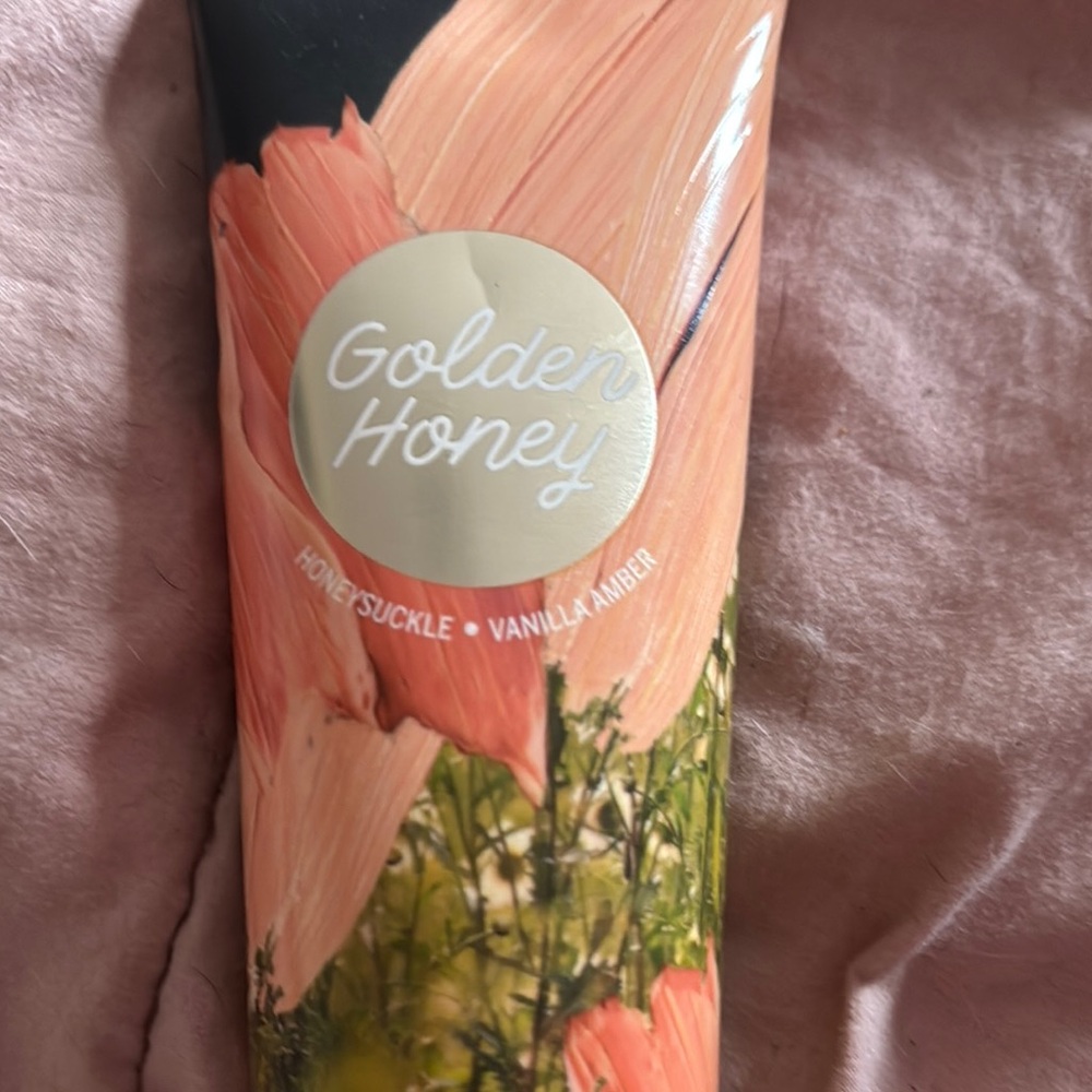 PINK Victoria's Secret Golden Honey Body Lotion - Peach & Green
